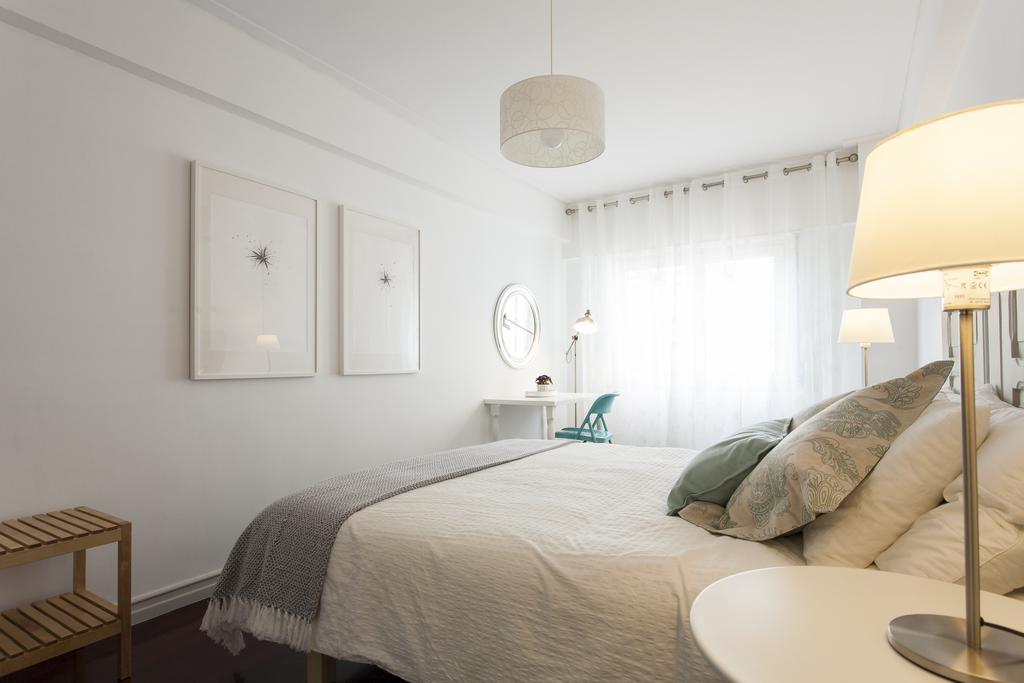 Joivy Superb 1-bed With Workspace And Terrace, Close To Avenida Da Liberdade Lejlighed *